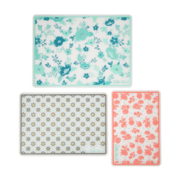The Pioneer Woman Evie 3-Piece Cutting Mats